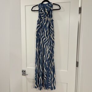 Abercrombie & Fitch Blue and Cream Patterned Dress